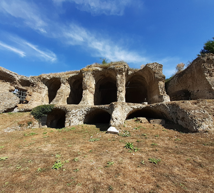 Ingresso al Parco Archeologico di Ocriculum