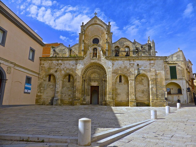 Il Salento magico e don Tonino Bello