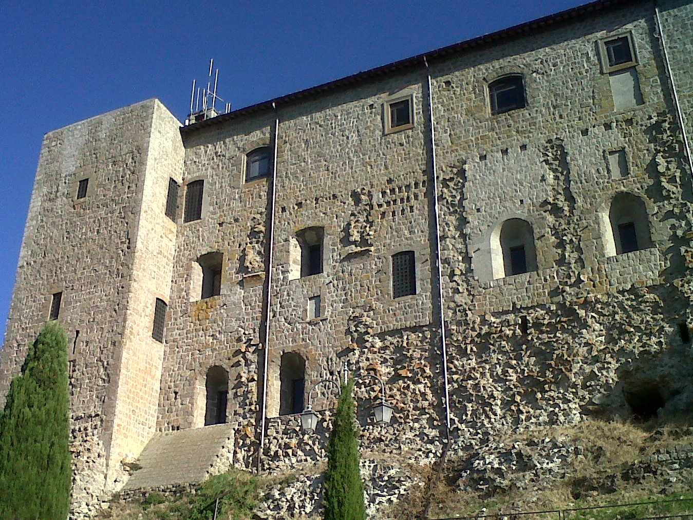 Ingresso alla Rocca dei Papi di Montefiascone